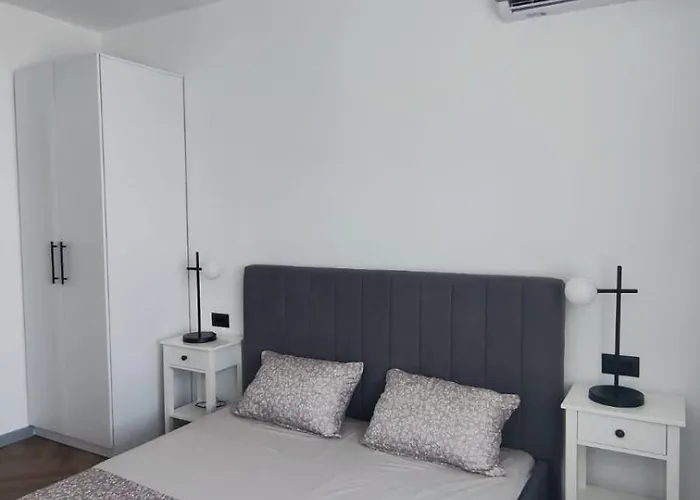 Luxury Belmondo Apartament